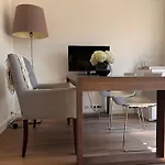 Bed & Breakfast Mamaloutje 3*