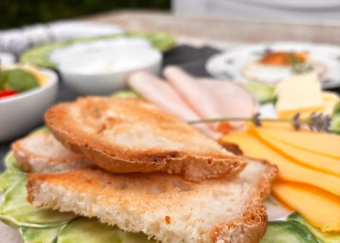 Mamaloutje Bed & Breakfast 3*