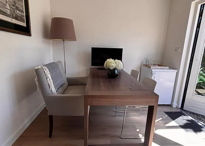 Bed & Breakfast Mamaloutje 3*