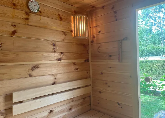 Mamaloutje Bed & Breakfast 3*